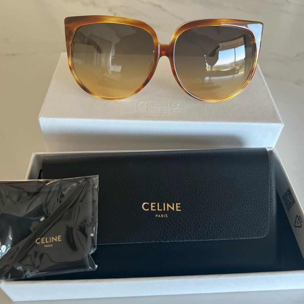 NEW Celine Oversized Gradient Sunglasses w Box and Case CL40048F